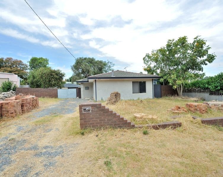 19 Dent Court, ORELIA WA 6167, Orelia - Thumbnail 2