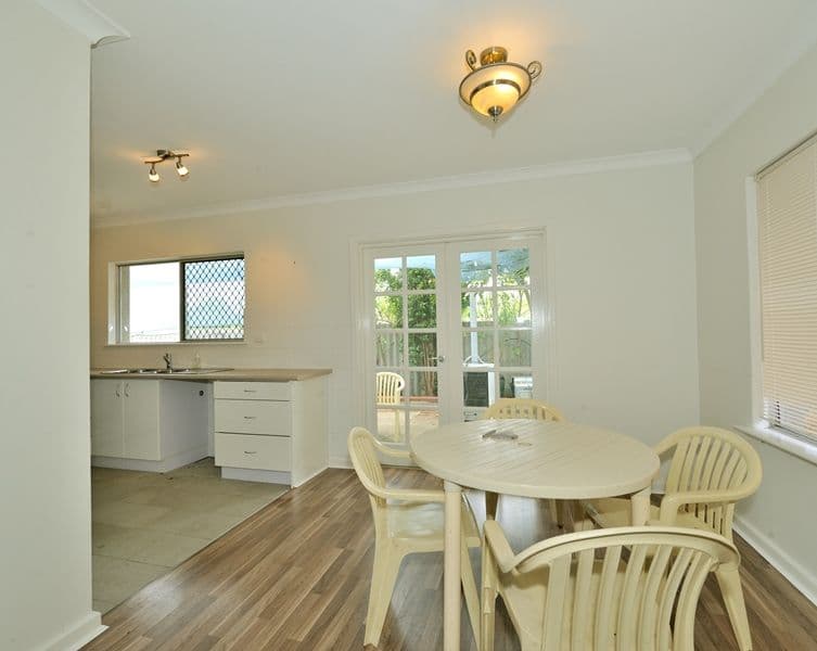 19 Dent Court, ORELIA WA 6167, Orelia - Thumbnail 7