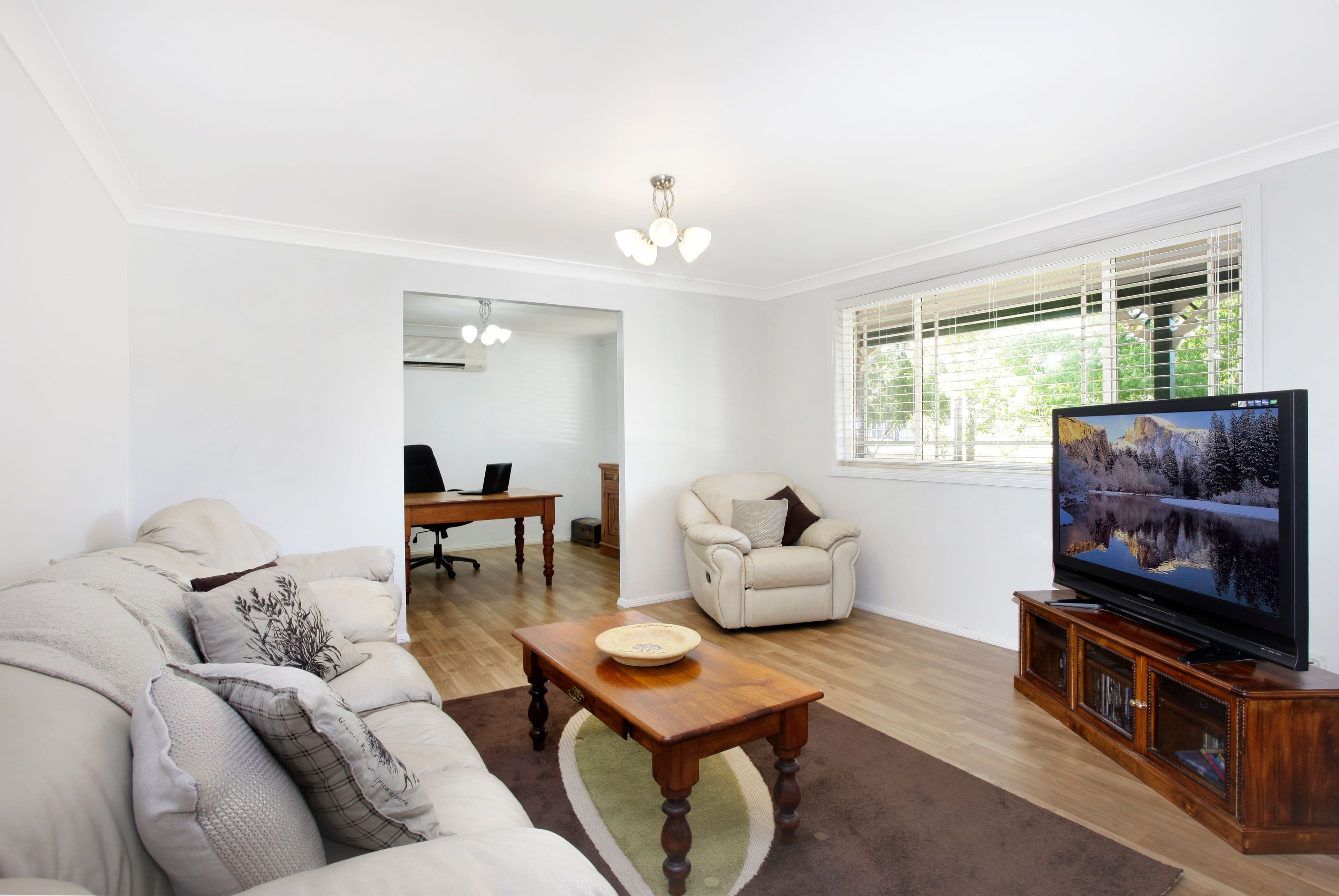 15 Middlehope Street, Bonnyrigg Heights - Thumbnail 3