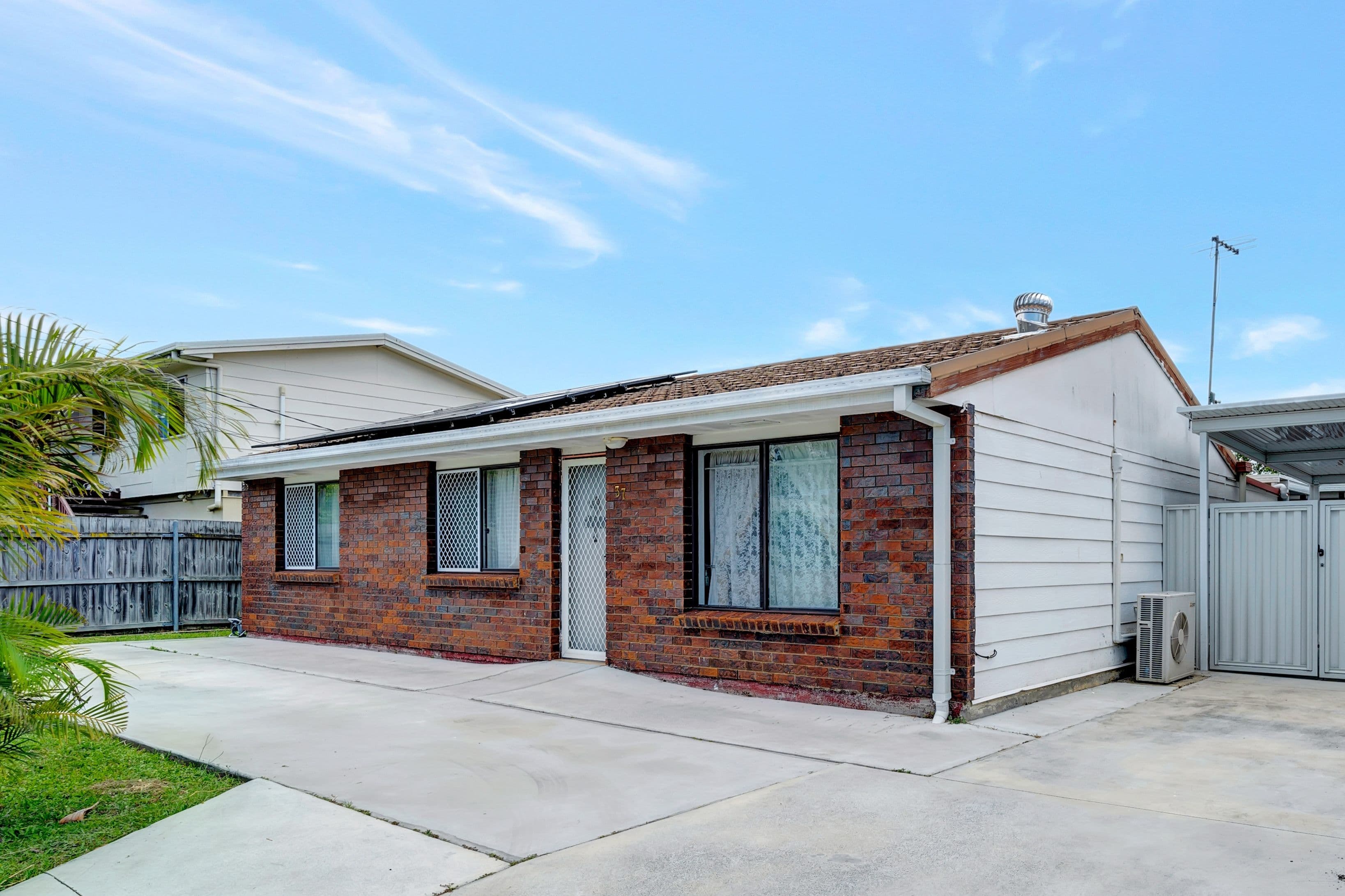 37 Temma Street, Eagleby QLD 4207, Eagleby - Thumbnail 2