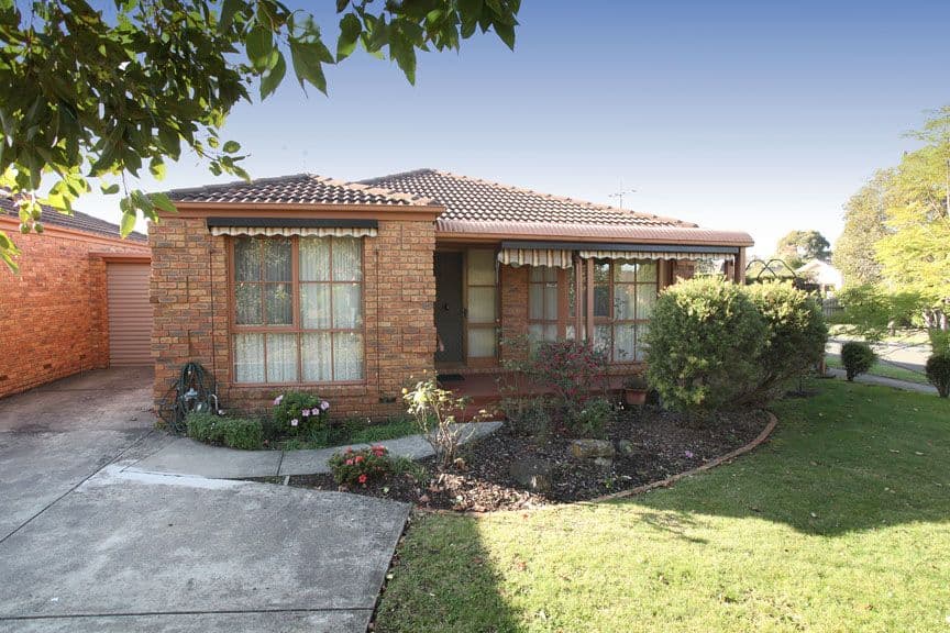 1 Brush Grove, GLEN WAVERLEY VIC 3150, Glen Waverley - Image 1