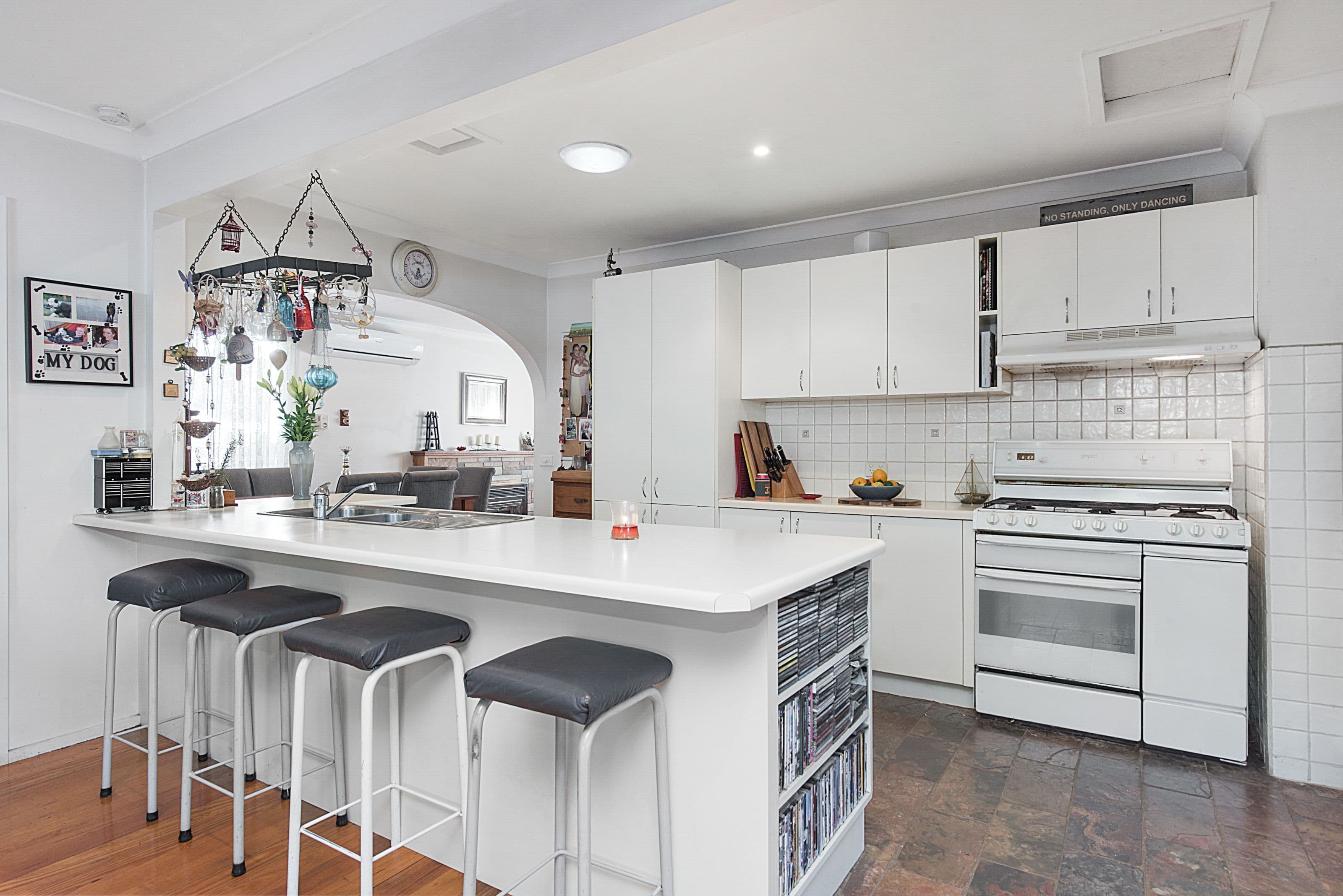 46 Lomond Avenue, Kilsyth VIC 3137, Kilsyth - Thumbnail 3