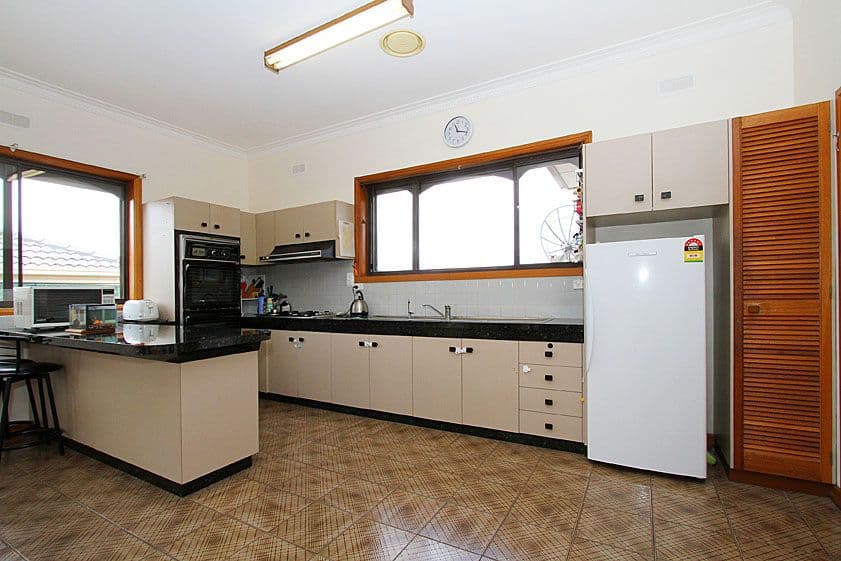 39 Crispe Street, RESERVOIR VIC 3073, Reservoir - Thumbnail 4