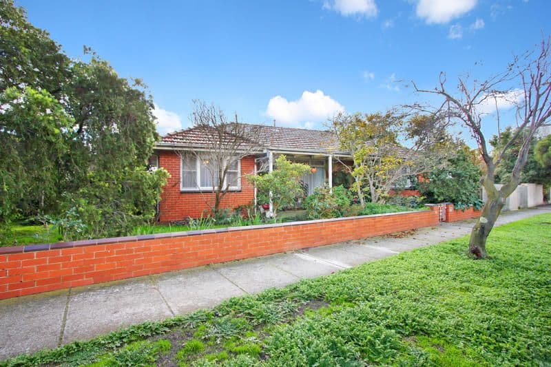 32 Old Dandenong Road, OAKLEIGH SOUTH VIC 3167, Oakleigh South - Image 1