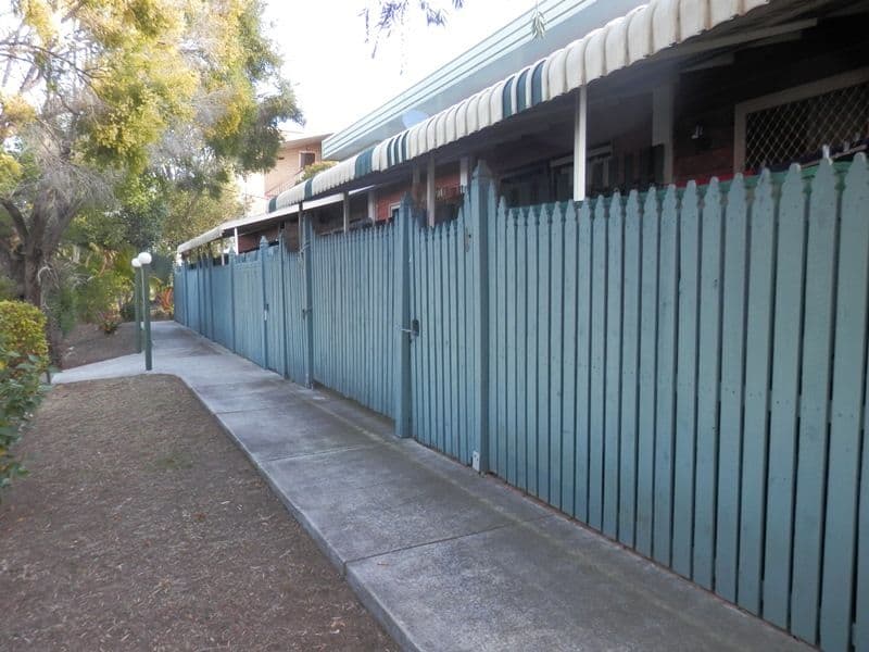 61 South Station Road, BOOVAL QLD 4304, Booval - Thumbnail 2