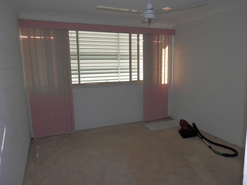 61 South Station Road, BOOVAL QLD 4304, Booval - Thumbnail 6