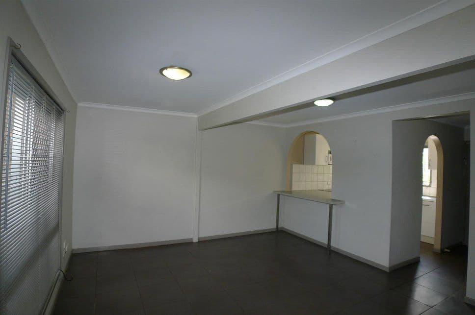 10 Arac Street, Woodridge QLD 4114, Woodridge - Thumbnail 2