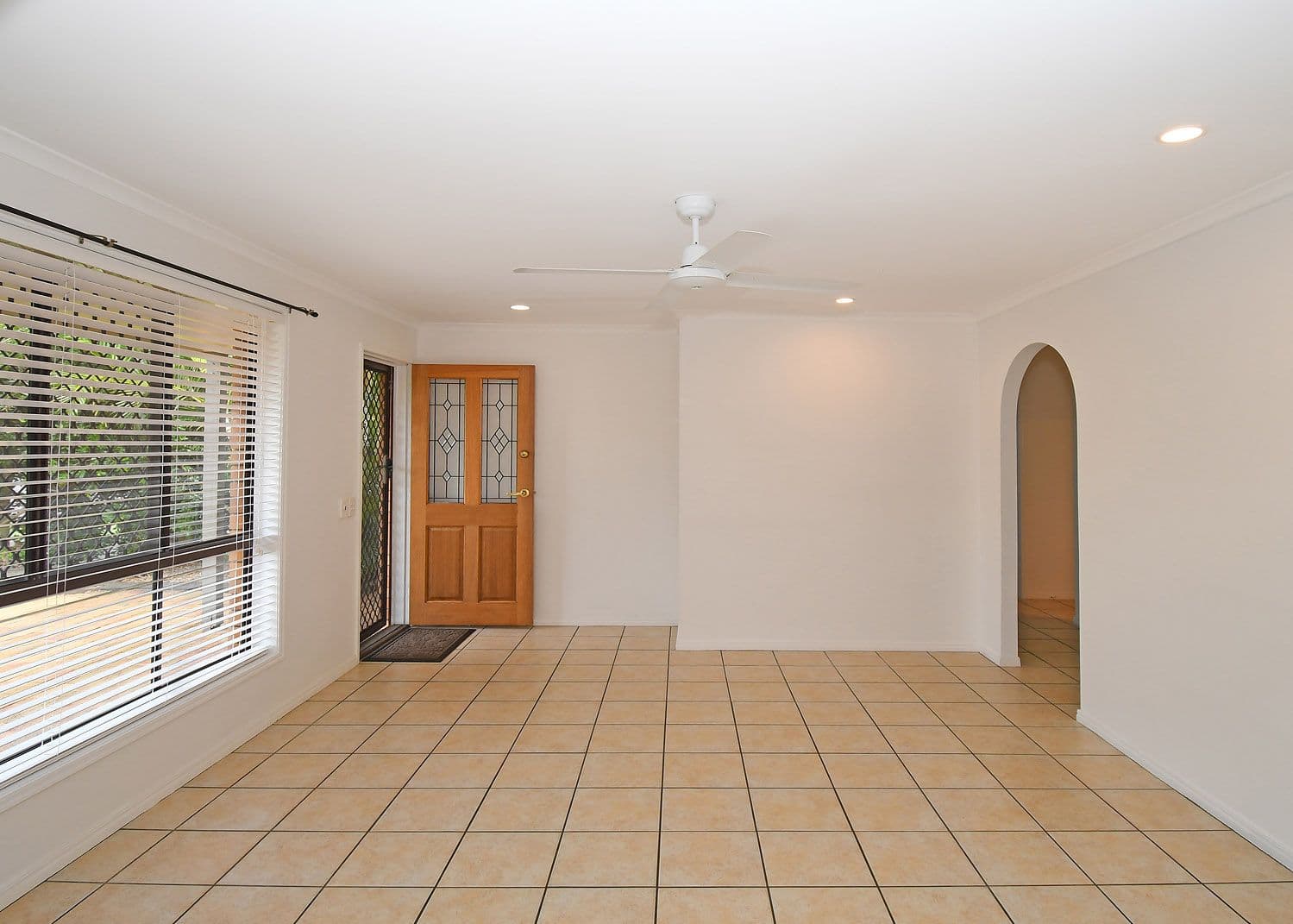 2 Bruce Street, Torquay QLD 4655, Torquay - Thumbnail 5