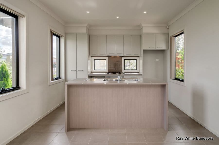 8 Saratoga Walk, EPPING VIC 3076, Epping - Thumbnail 5