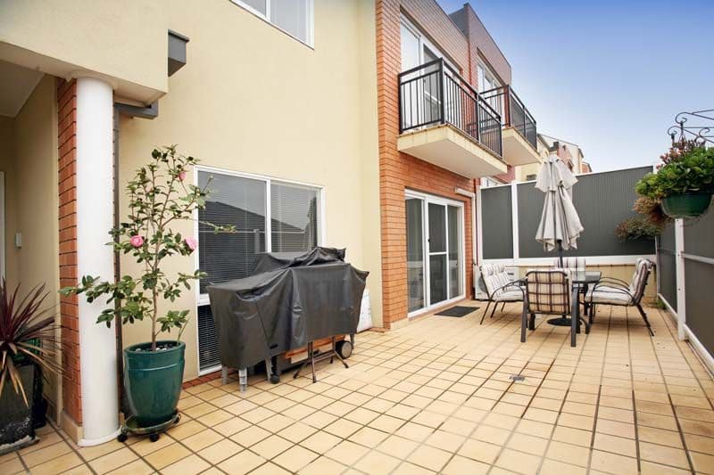 18   Tulloch Grove, GLEN WAVERLEY VIC 3150, Glen Waverley - Thumbnail 4