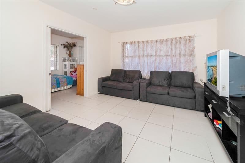 8 Brittain Crescent, HILLSDALE NSW 2036, Hillsdale - Thumbnail 2