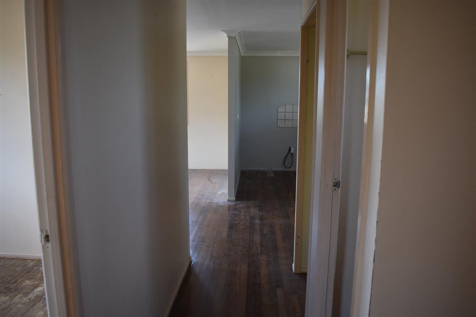33 Johnson Road, Gracemere QLD 4702, Gracemere - Thumbnail 3