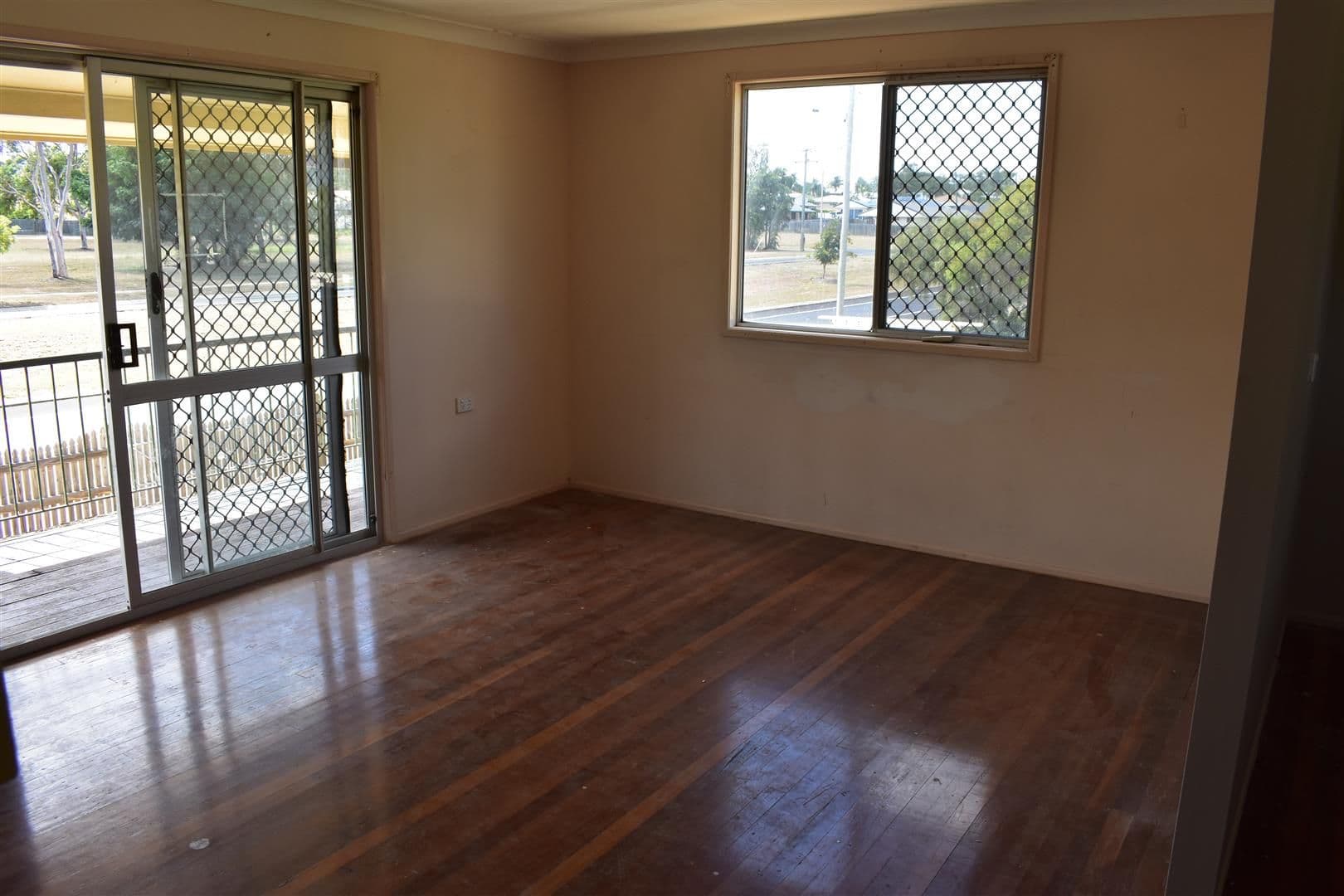 33 Johnson Road, Gracemere QLD 4702, Gracemere - Thumbnail 5