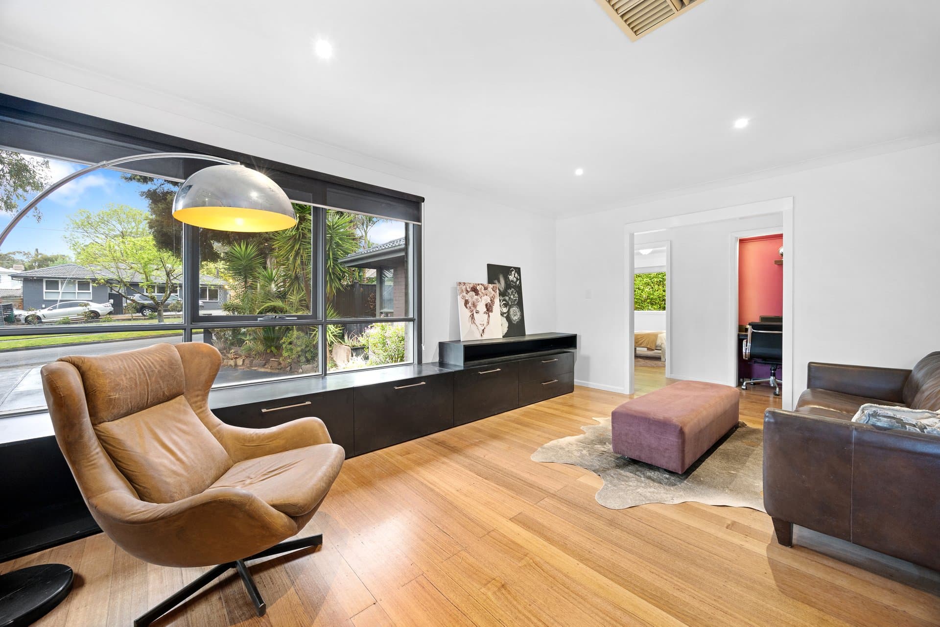 49 Longfellow Avenue, Mooroolbark - Thumbnail 3