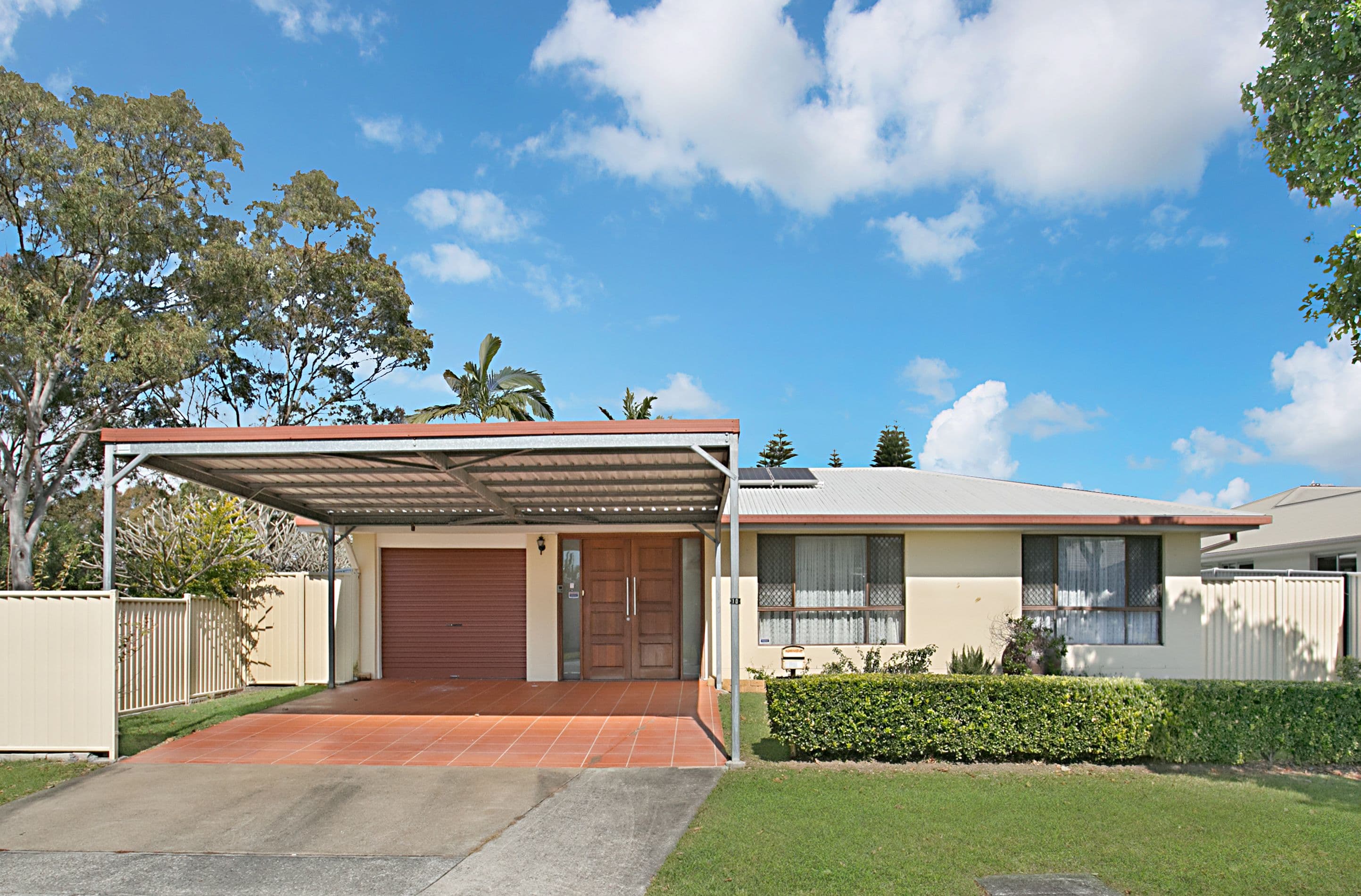 10 Bight Court, Mermaid Waters QLD 4218, Mermaid Waters - Thumbnail 2