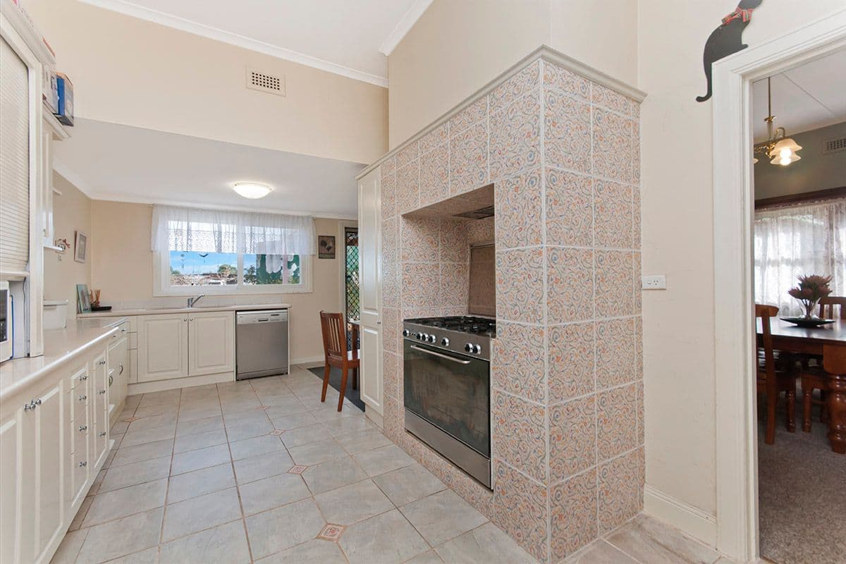 20 Sheehans Road, Crossley VIC 3283, Crossley - Thumbnail 4