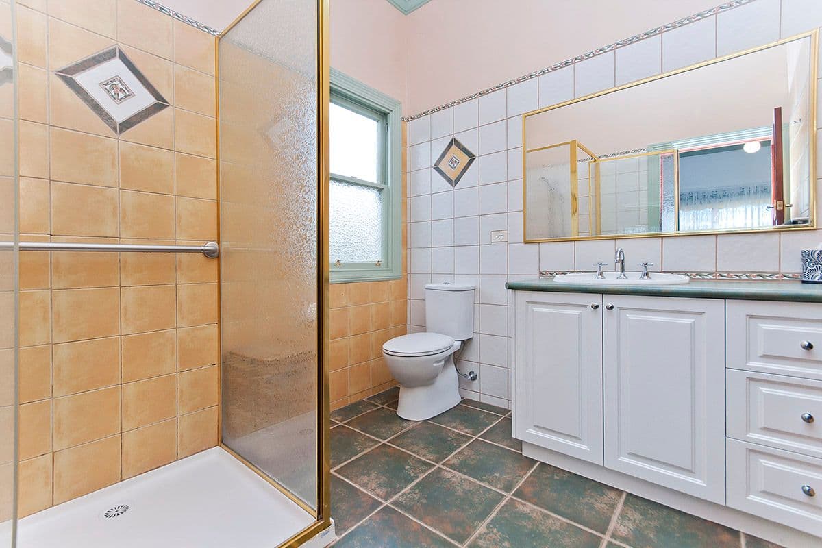20 Sheehans Road, Crossley VIC 3283, Crossley - Thumbnail 7