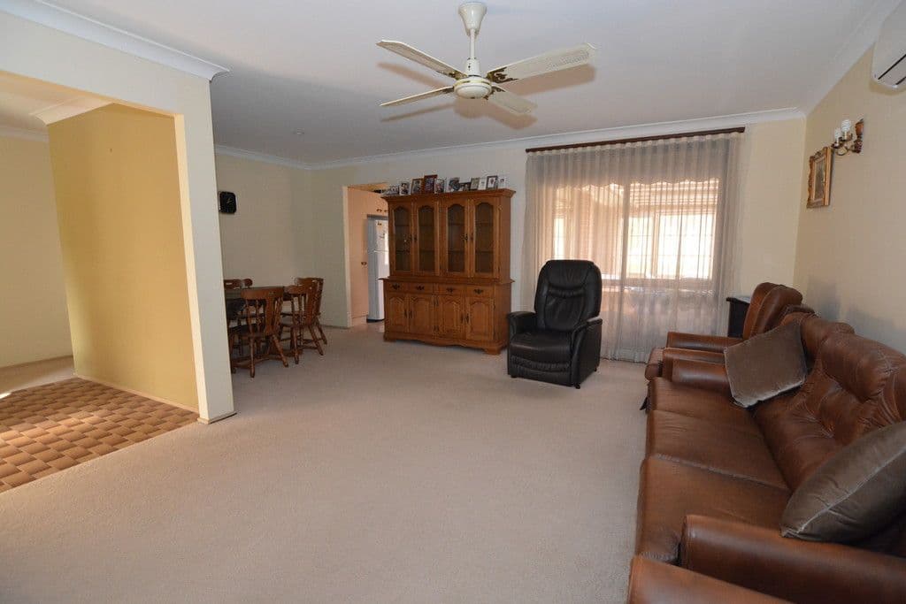 24 Highland Road, Green Point - Thumbnail 5