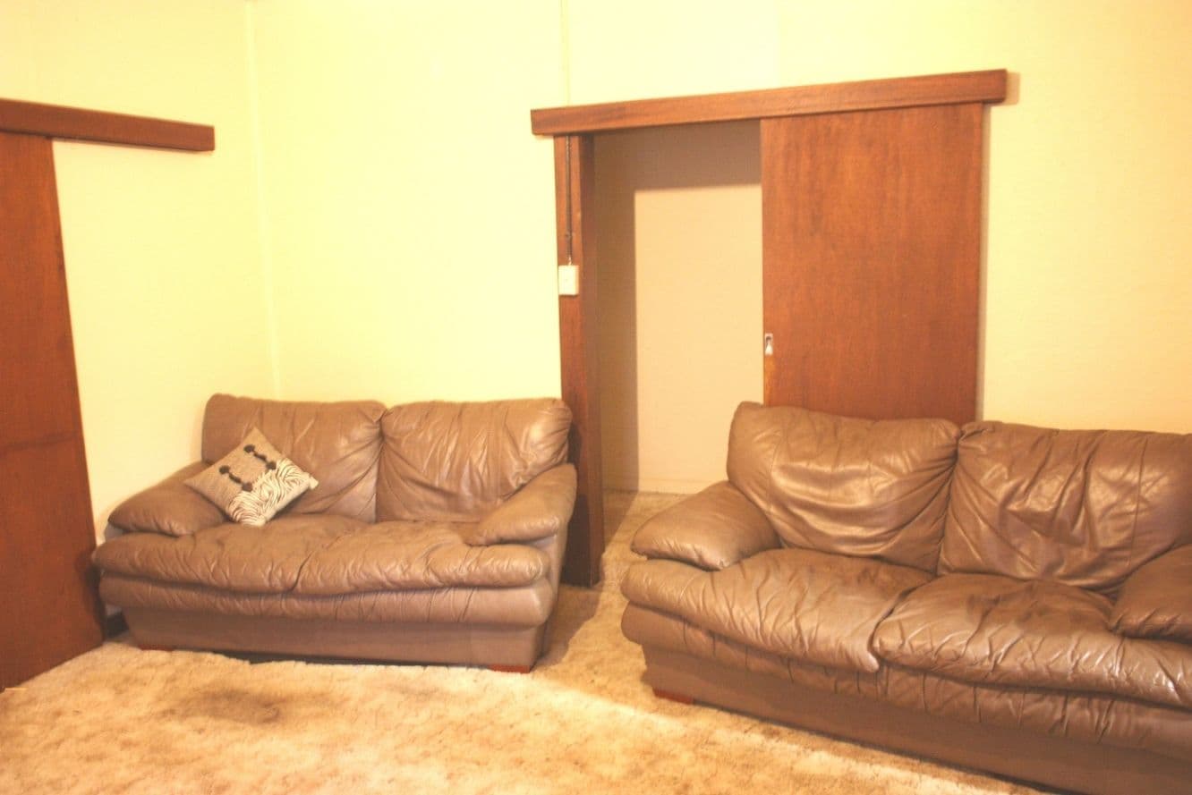 94 Whiteman Avenue, YOUNG NSW 2594, Young - Thumbnail 5