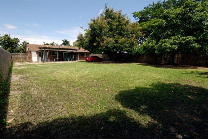14 Maria Street, RASMUSSEN QLD 4815, Rasmussen - Thumbnail 8