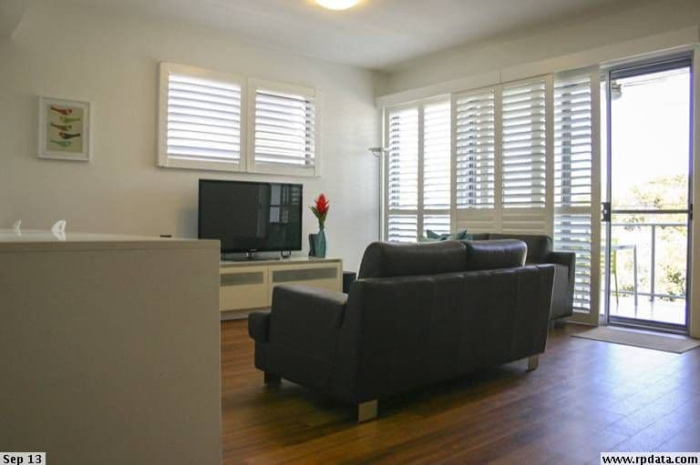 31 Loder Street, BIGGERA WATERS QLD 4216, Biggera Waters - Thumbnail 6