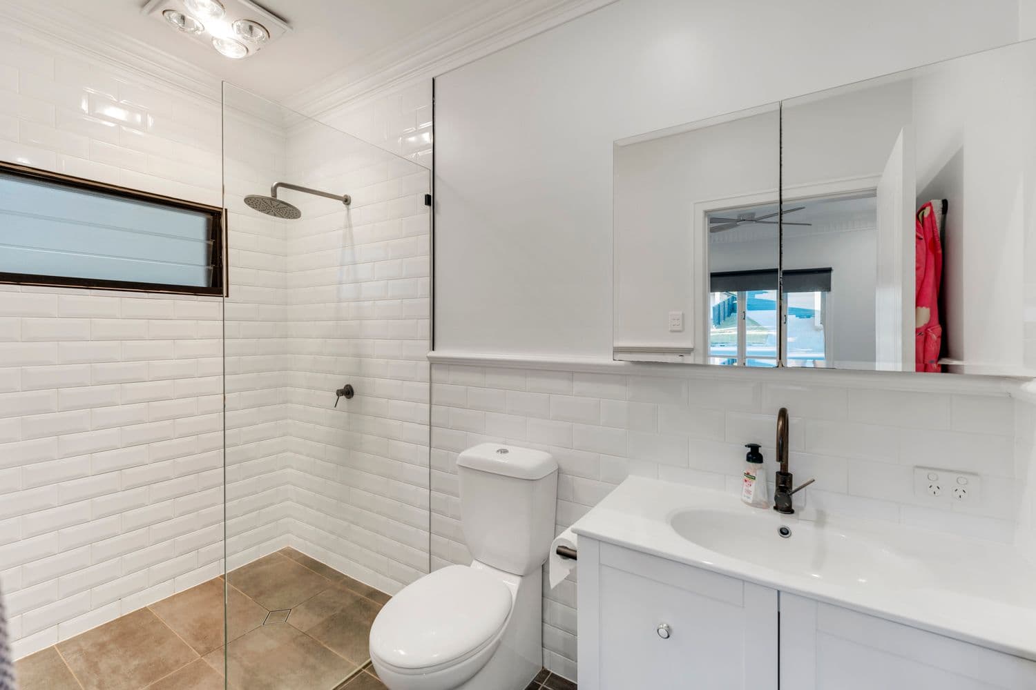 31 Main Avenue, Wavell Heights QLD 4012, Wavell Heights - Thumbnail 7