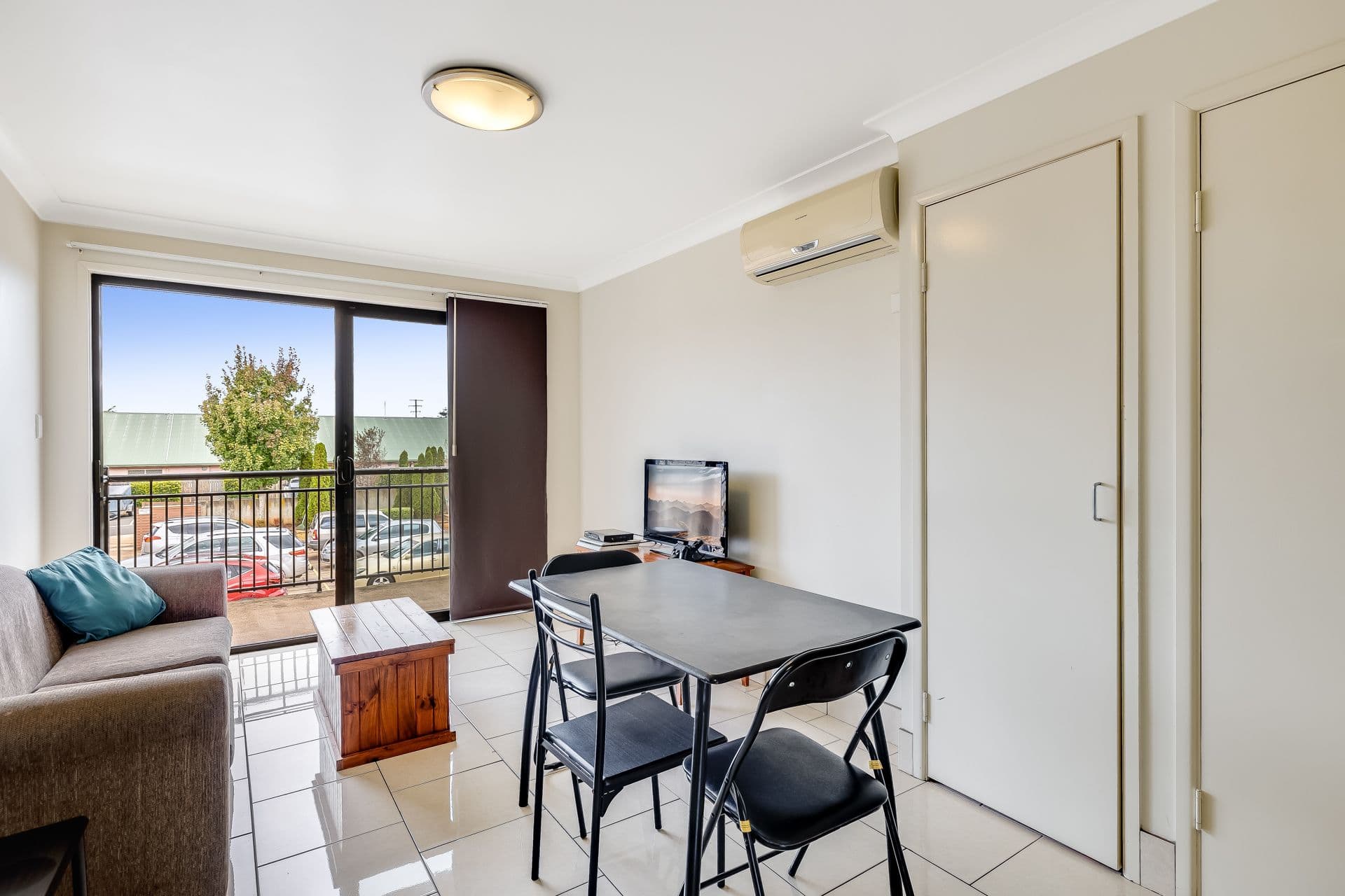 1-3 Uniplaza Court, Kearneys Spring QLD 4350, Kearneys Spring - Thumbnail 3