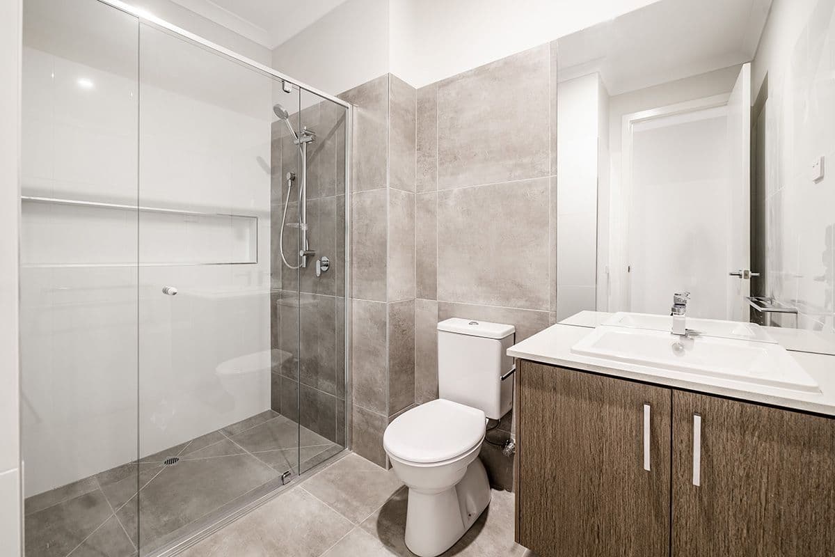 7 Carberry Drive, Clyde North VIC 3978, Clyde North - Thumbnail 5
