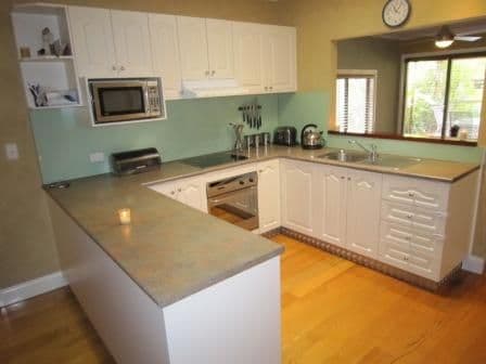 28 Crossen Street, ECHUCA VIC 3564, Echuca - Thumbnail 2