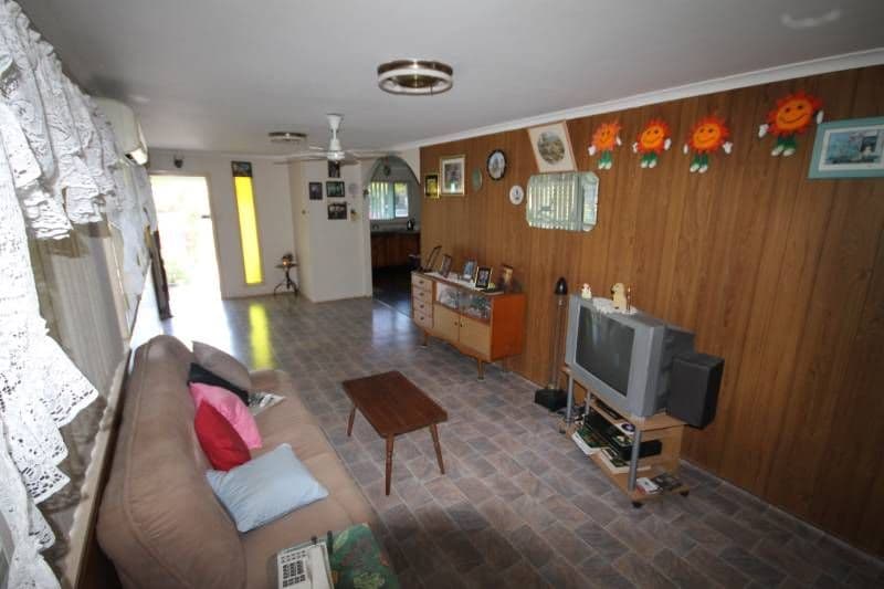 29 Endeavour Street, DECEPTION BAY QLD 4508, Deception Bay - Thumbnail 6