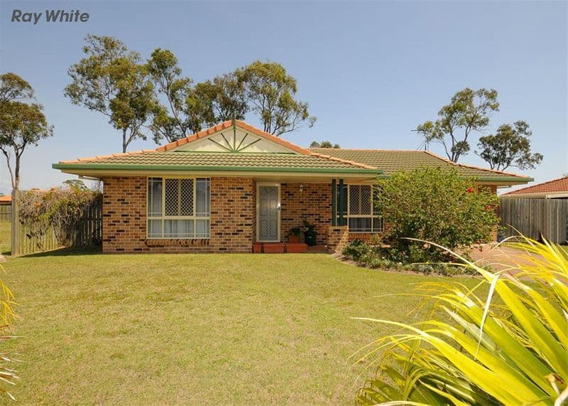 24  Bowerbird Avenue, ELI WATERS QLD 4655, Eli Waters - Thumbnail 2