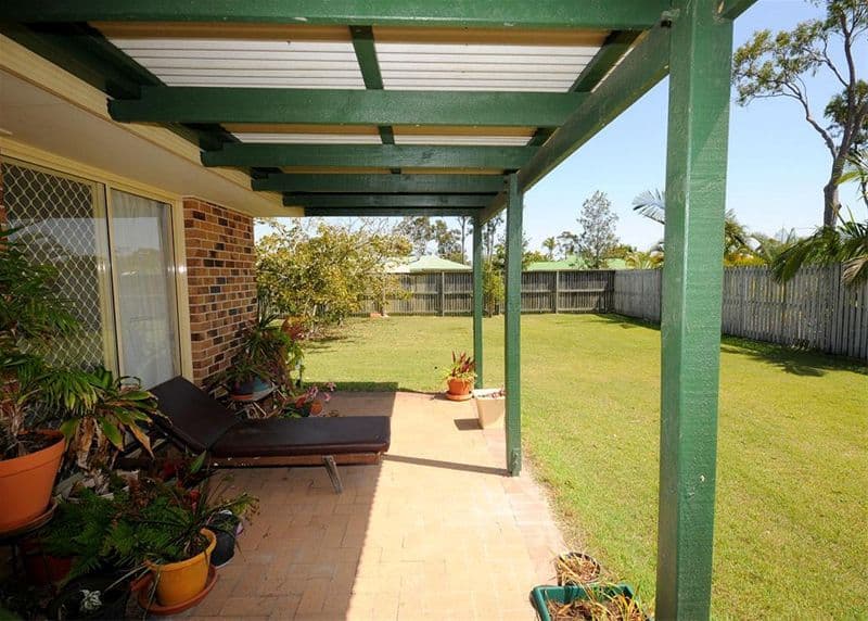 24  Bowerbird Avenue, ELI WATERS QLD 4655, Eli Waters - Thumbnail 8