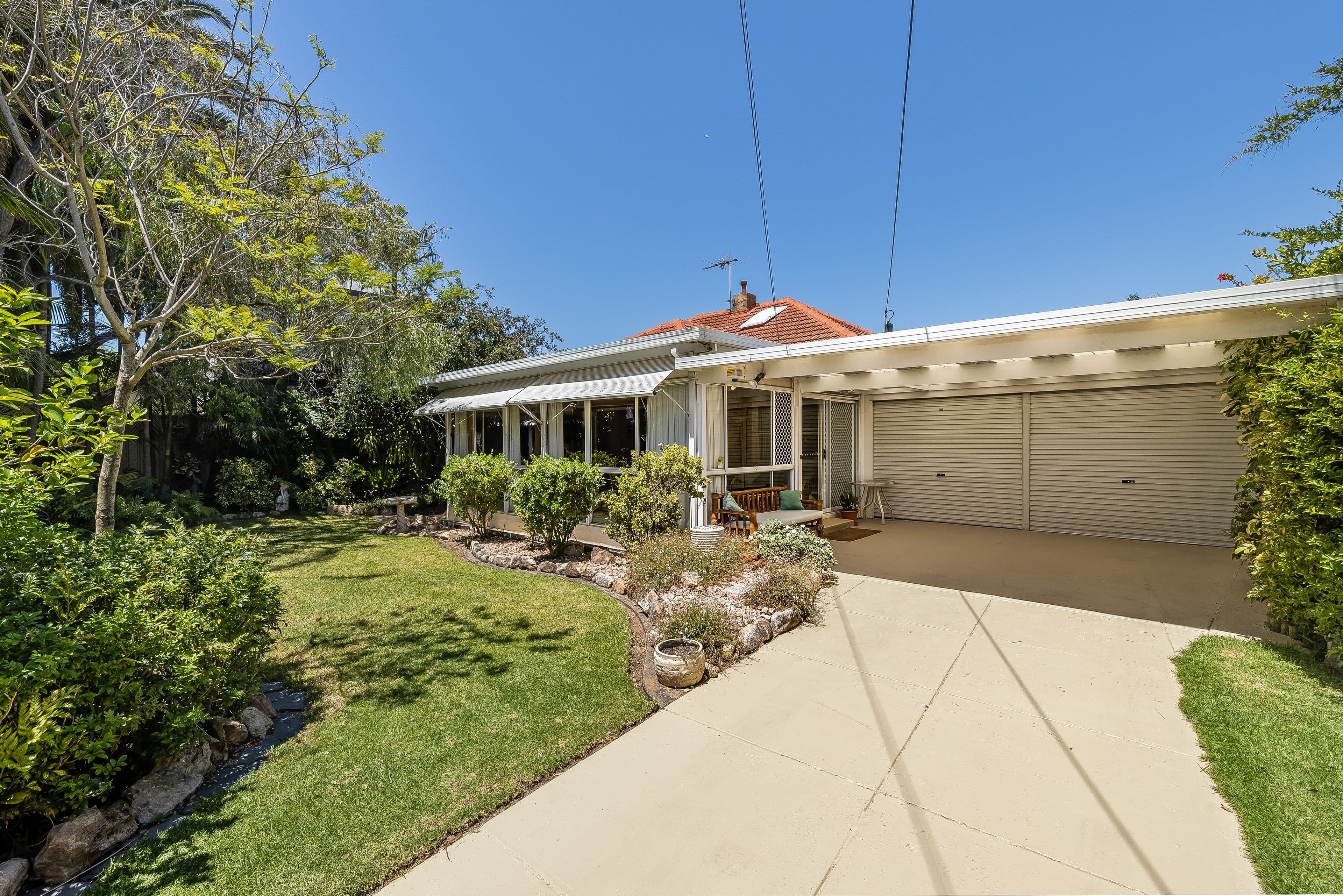 23 Gladstone Road, North Brighton SA 5048, North Brighton - Thumbnail 2