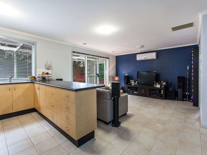 1 Harry Court, DINGLEY VILLAGE VIC 3172, Dingley Village - Thumbnail 4