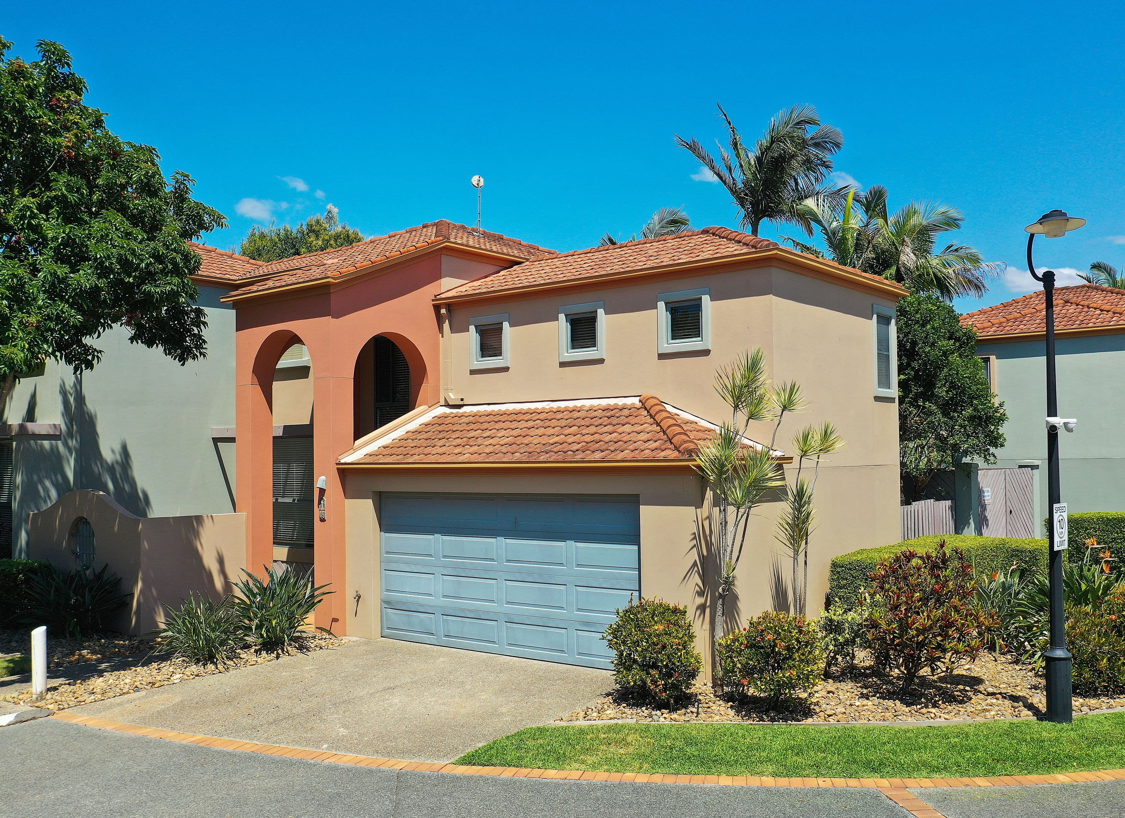 20 Fairway Drive, Clear Island Waters QLD 4226, Clear Island Waters - Image 1