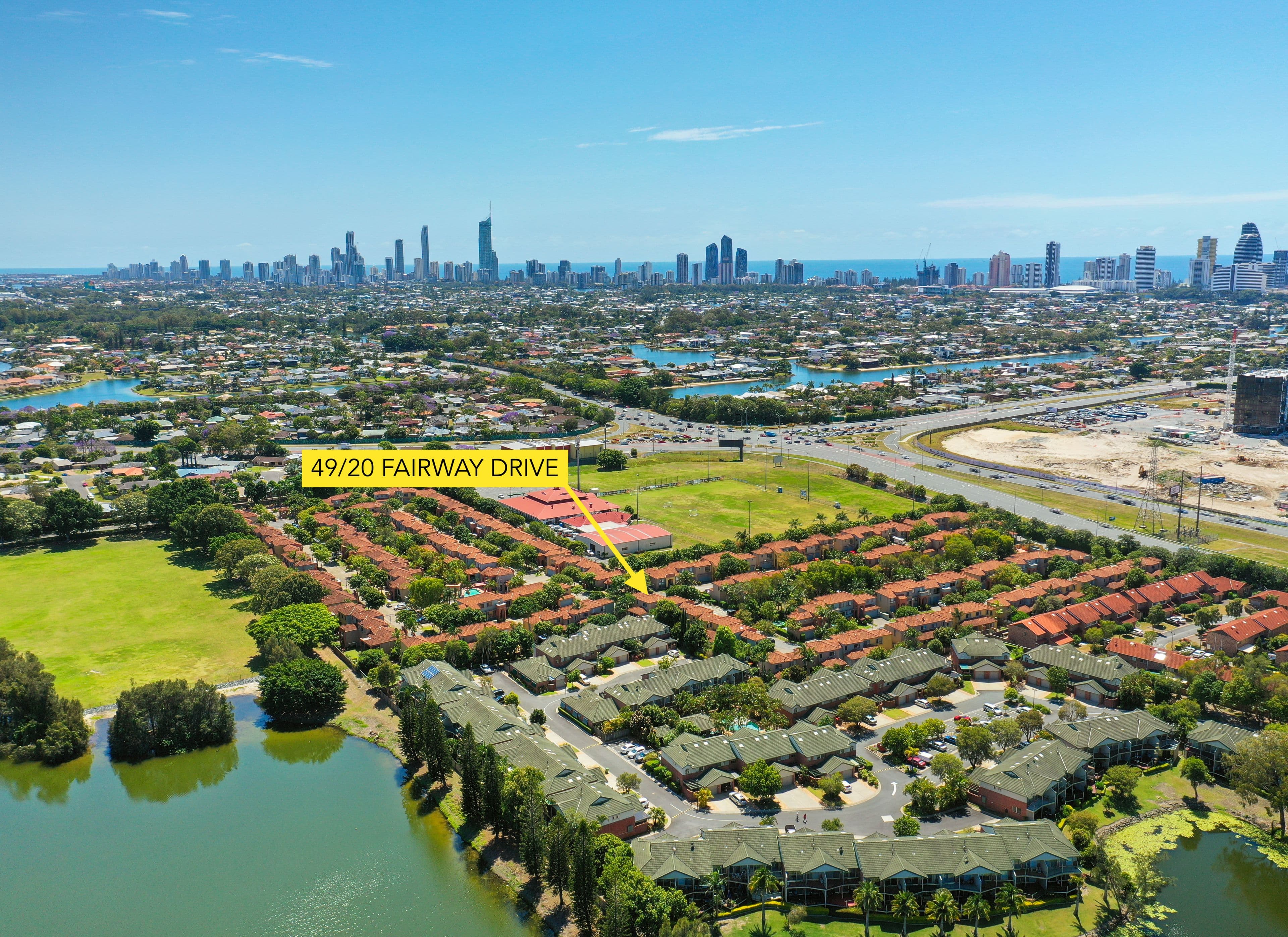 20 Fairway Drive, Clear Island Waters QLD 4226, Clear Island Waters - Thumbnail 5