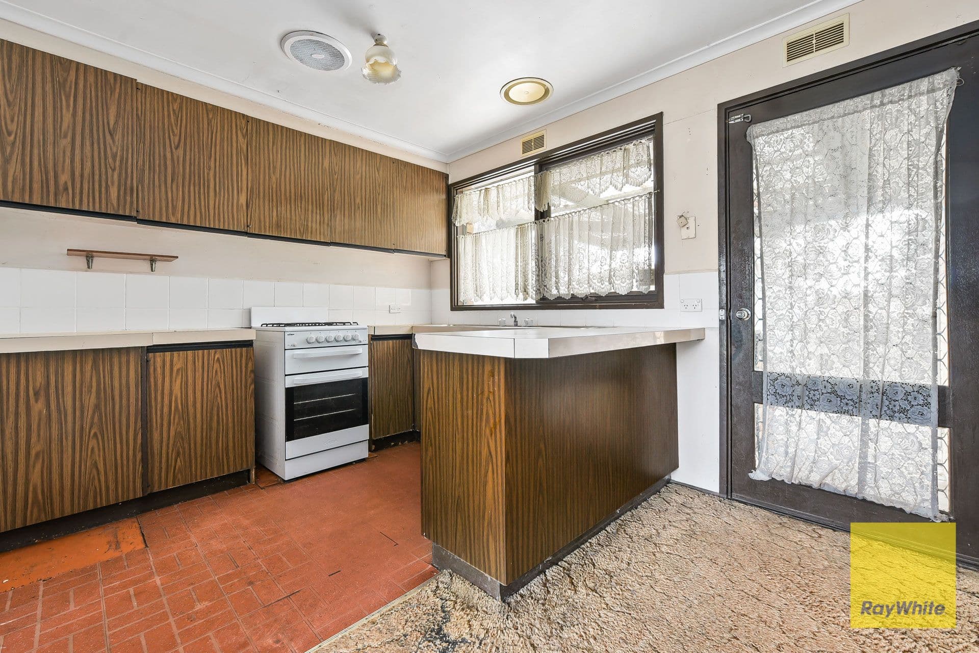 61 Wallace Road, Cranbourne VIC 3977, Cranbourne - Thumbnail 4