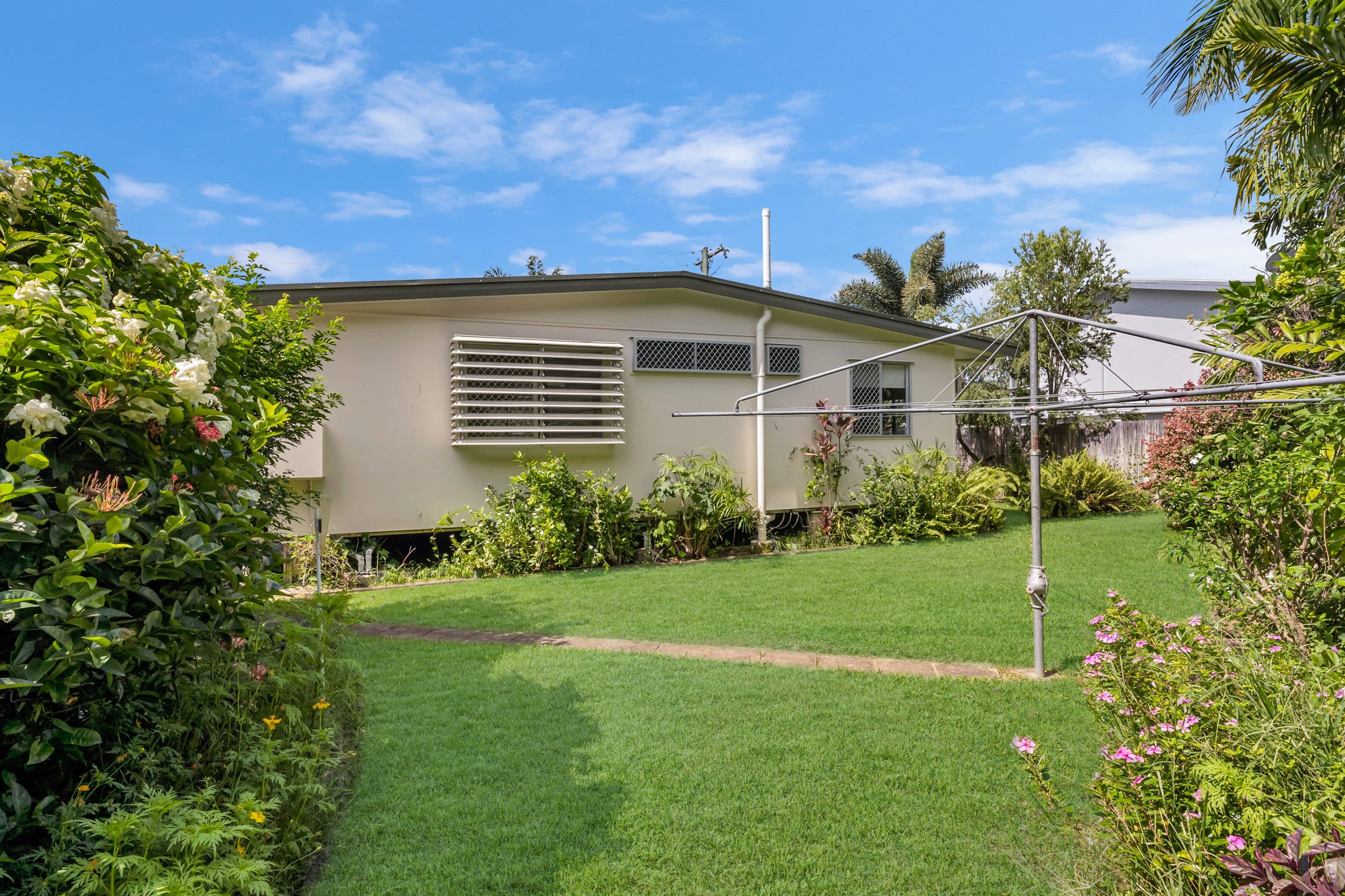 15 Dollview Avenue, Rasmussen QLD 4815, Rasmussen - Thumbnail 8