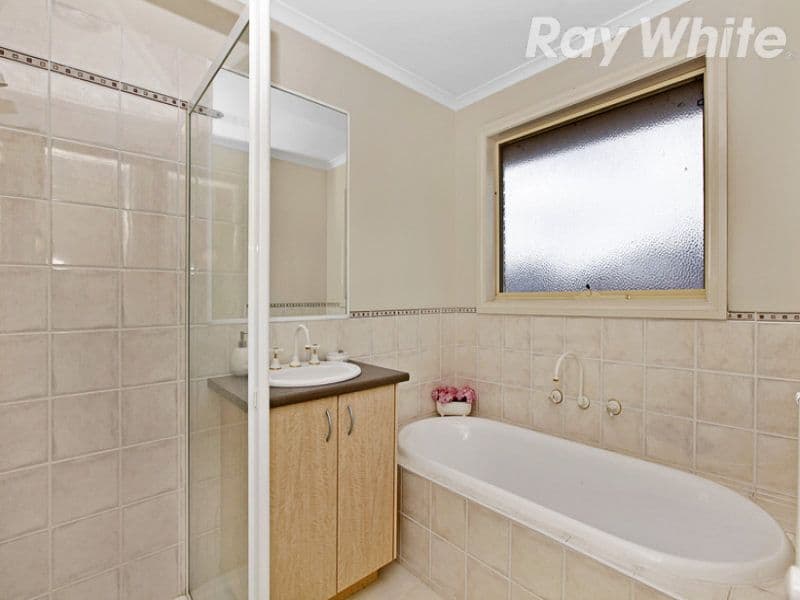 3 Cutleaf Court, BUNDOORA VIC 3083, Bundoora - Thumbnail 8