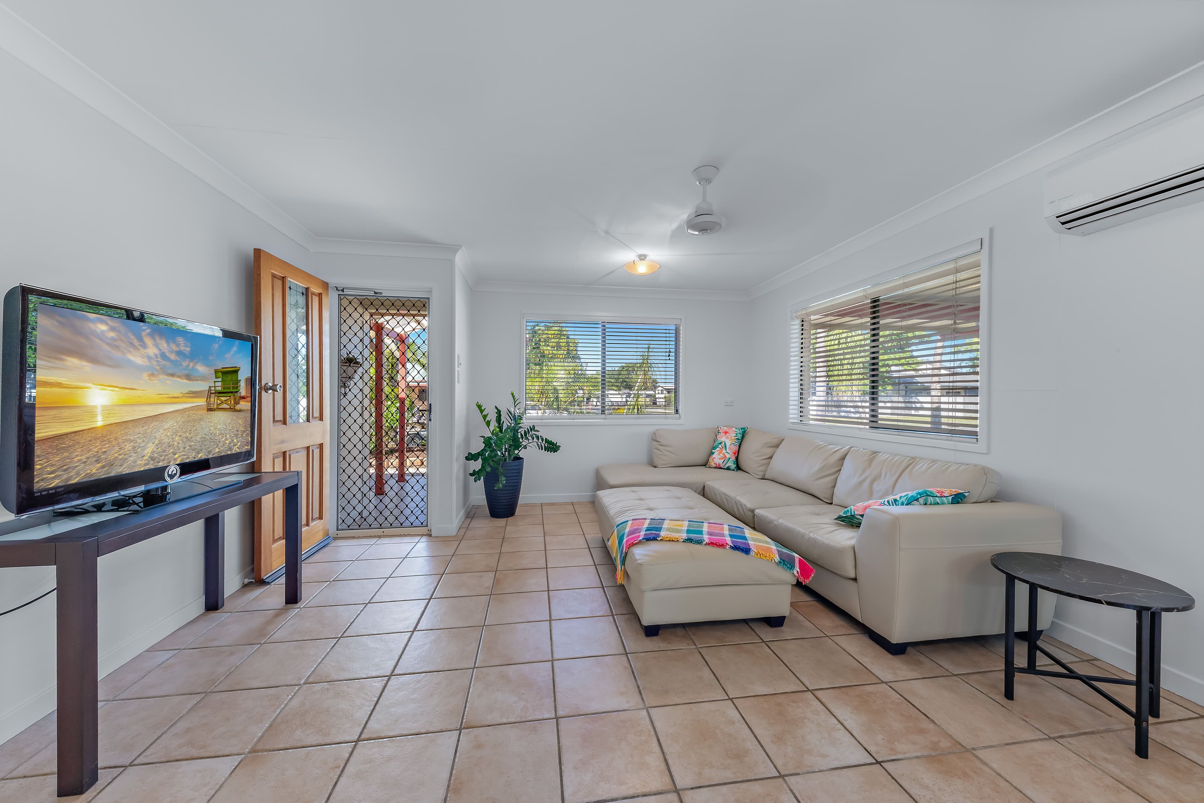 11 Keith Johns Drive, Proserpine QLD 4800, Proserpine - Thumbnail 2