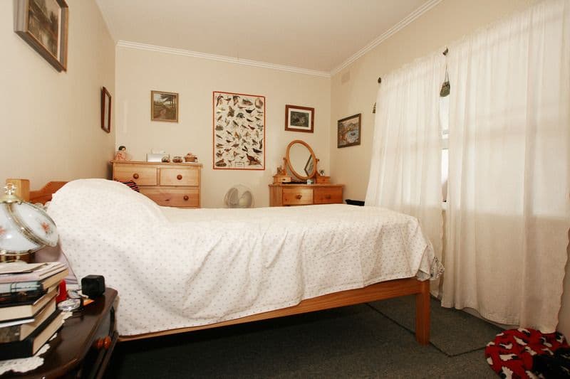 10 Hermitage Street, LILYDALE VIC 3140, Lilydale - Thumbnail 5