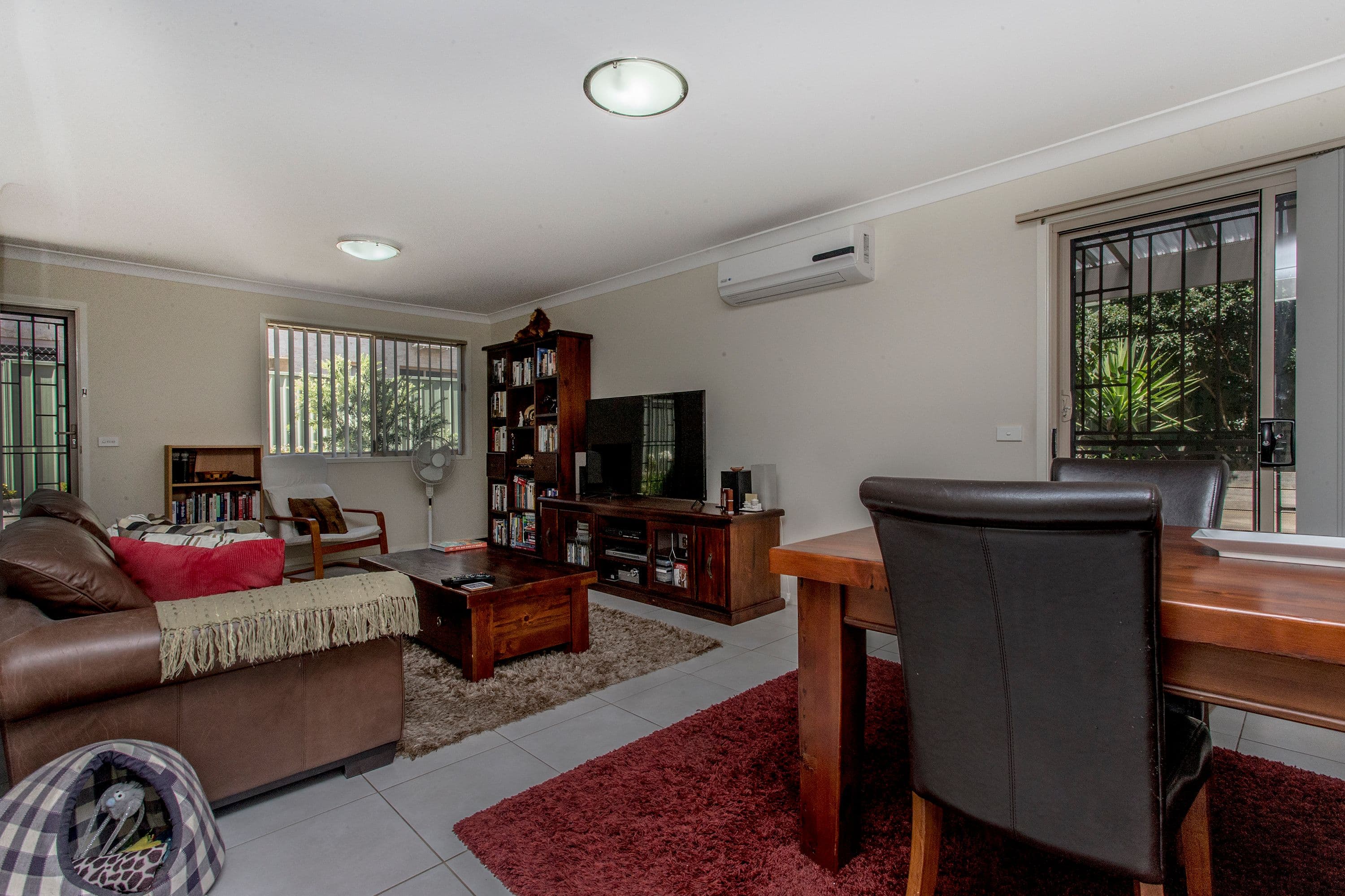 55 Barry Street, Cambridge Park - Thumbnail 6