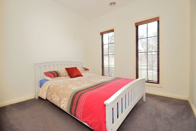 52 Beaconsfield Road, BRIAR HILL VIC 3088, Briar Hill - Thumbnail 7
