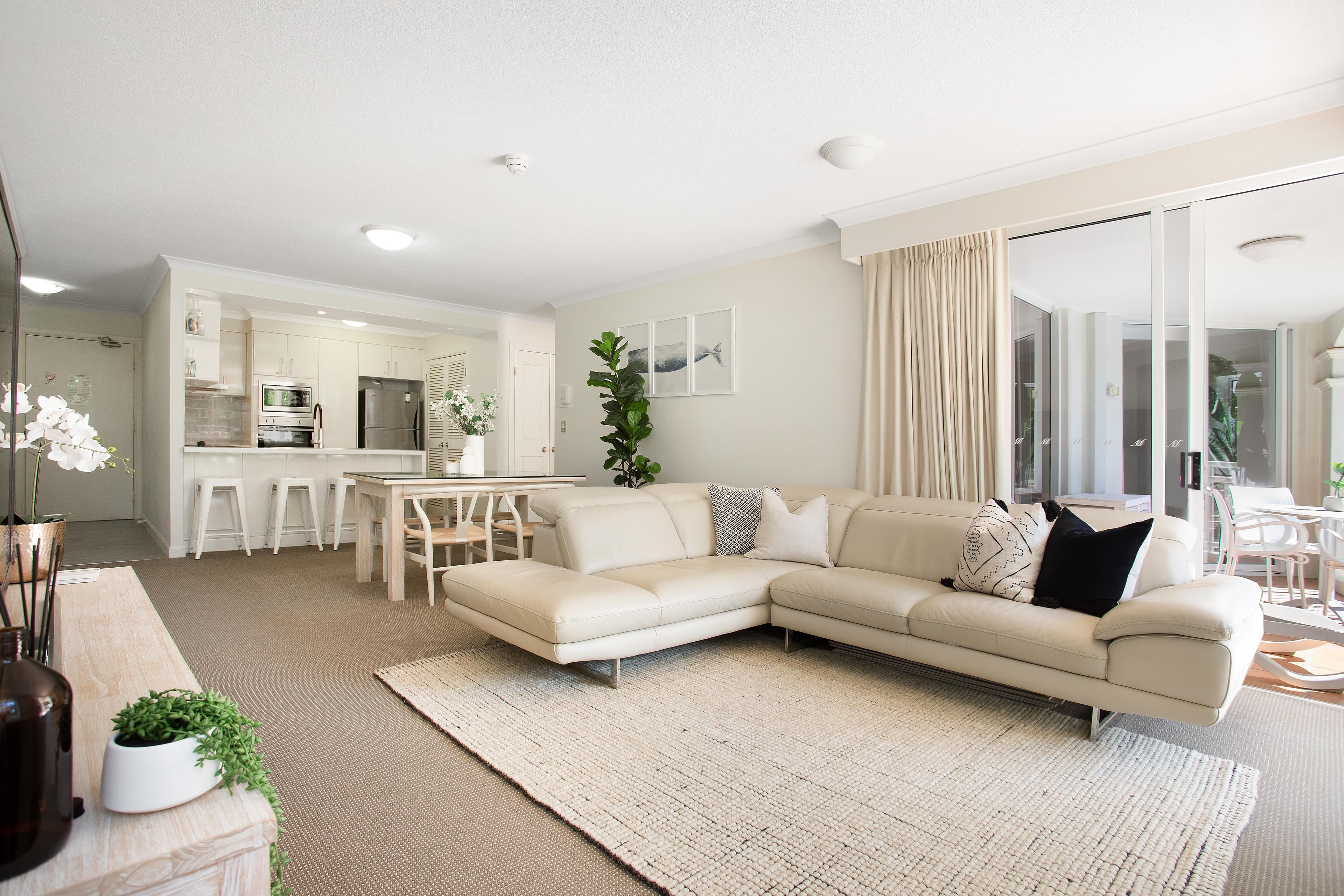 220 The Esplanade, Burleigh Heads QLD 4220, Burleigh Heads - Thumbnail 5