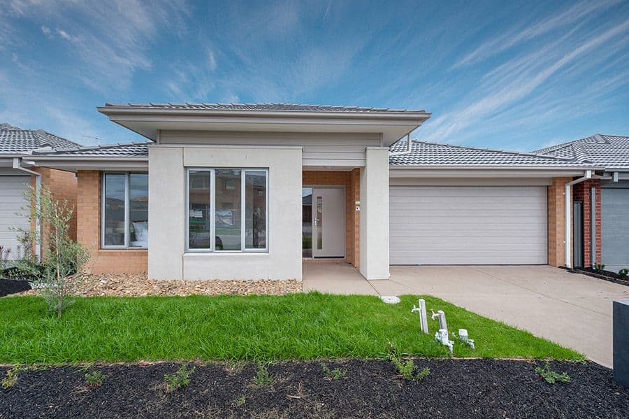 42 Scoria Circuit, Craigieburn VIC 3064, Craigieburn - Image 1