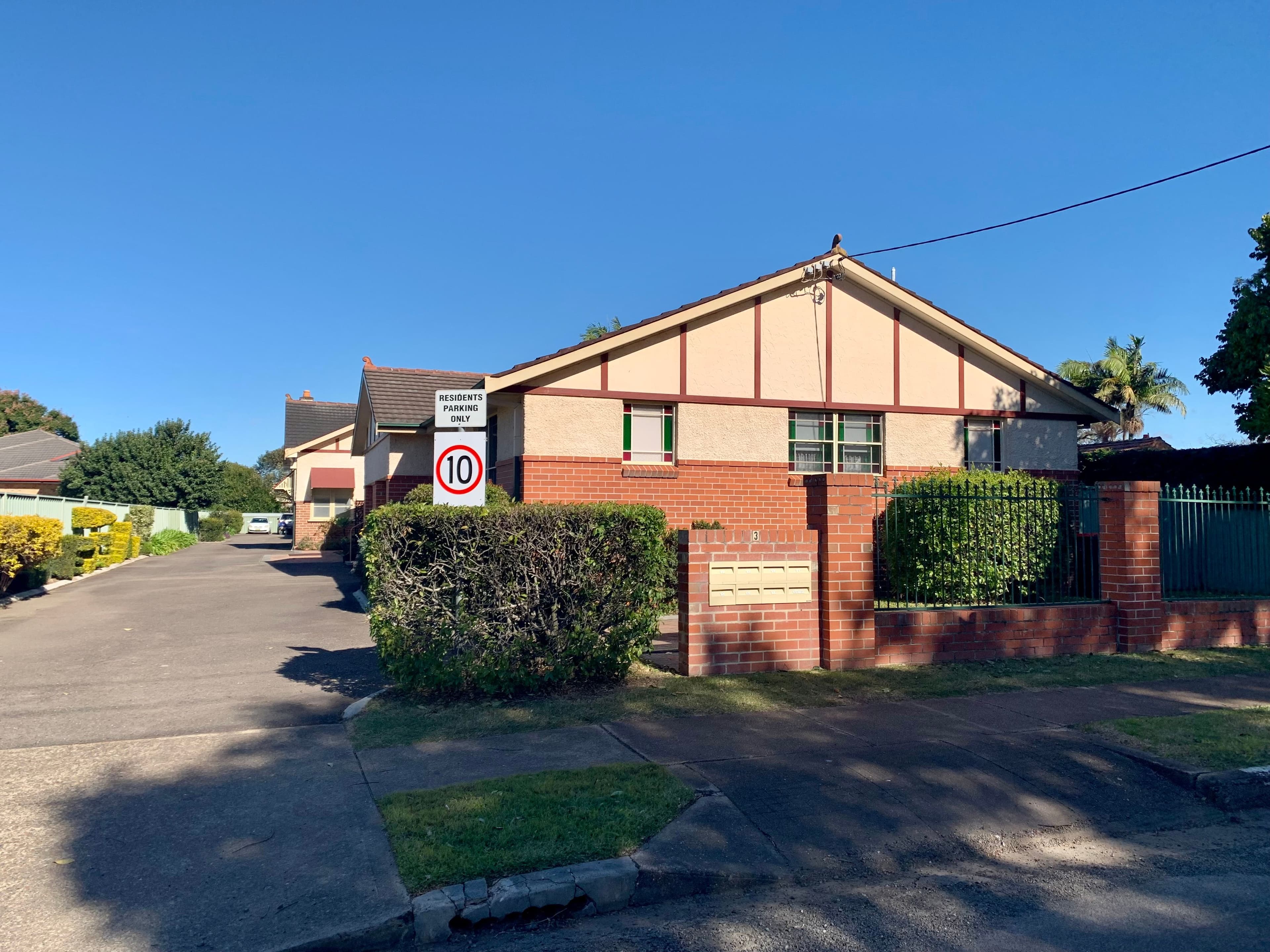 4/3 York Street, Singleton NSW 2330, Singleton - Thumbnail 2