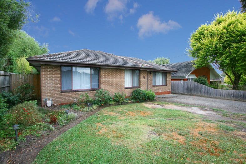 15 Beresford Road, LILYDALE VIC 3140, Lilydale - Thumbnail 2