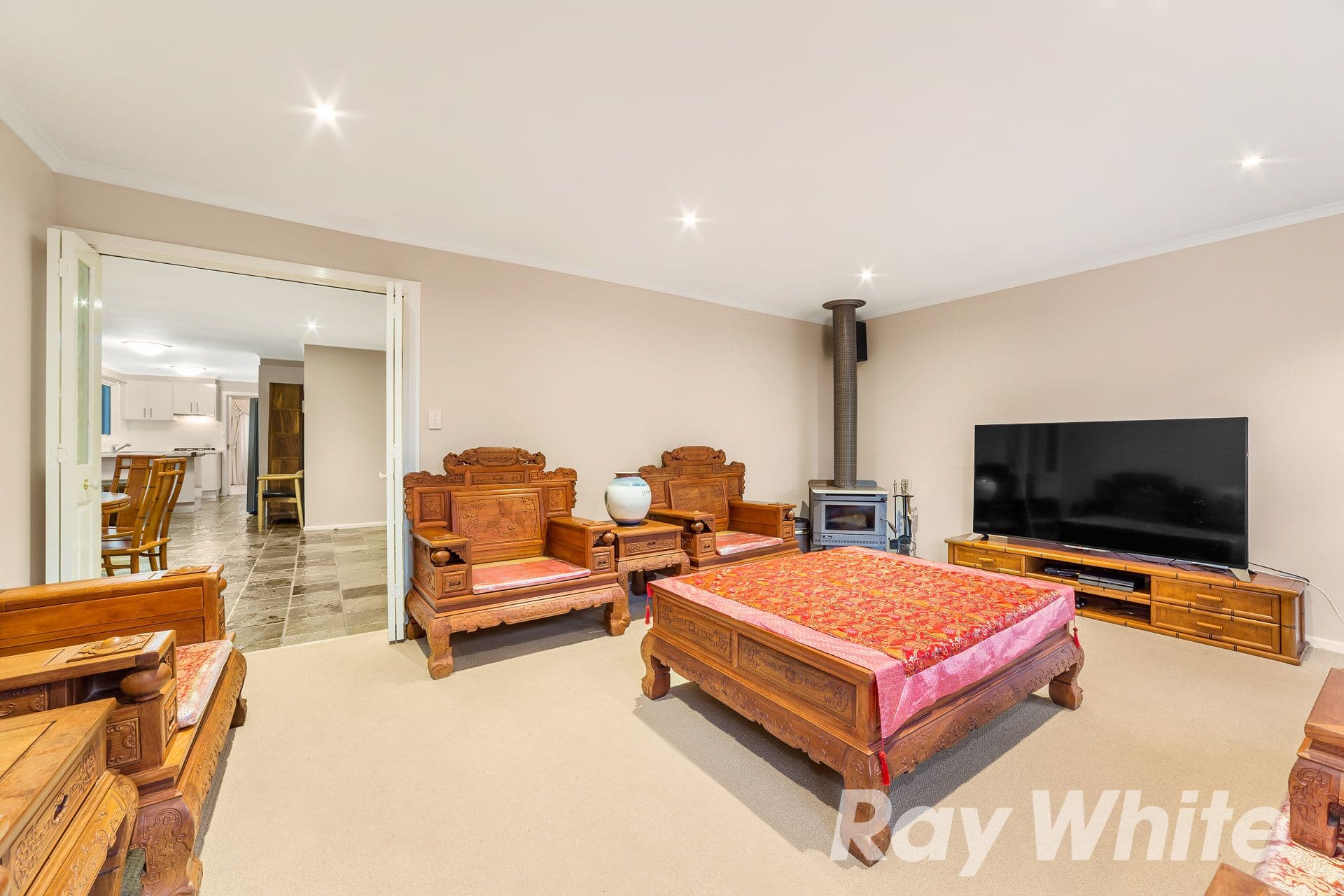 93 Old Orchard Drive, Wantirna South VIC 3152, Wantirna South - Thumbnail 3