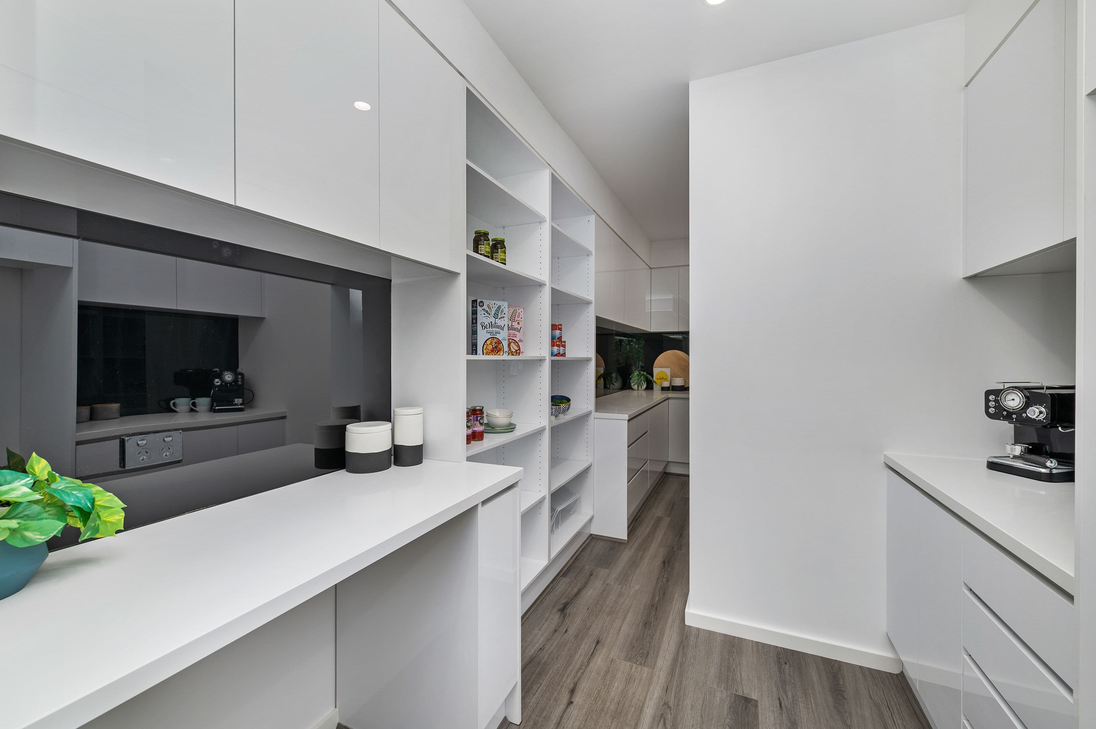 7 Lake Street, Avondale Heights VIC 3034, Avondale Heights - Thumbnail 5