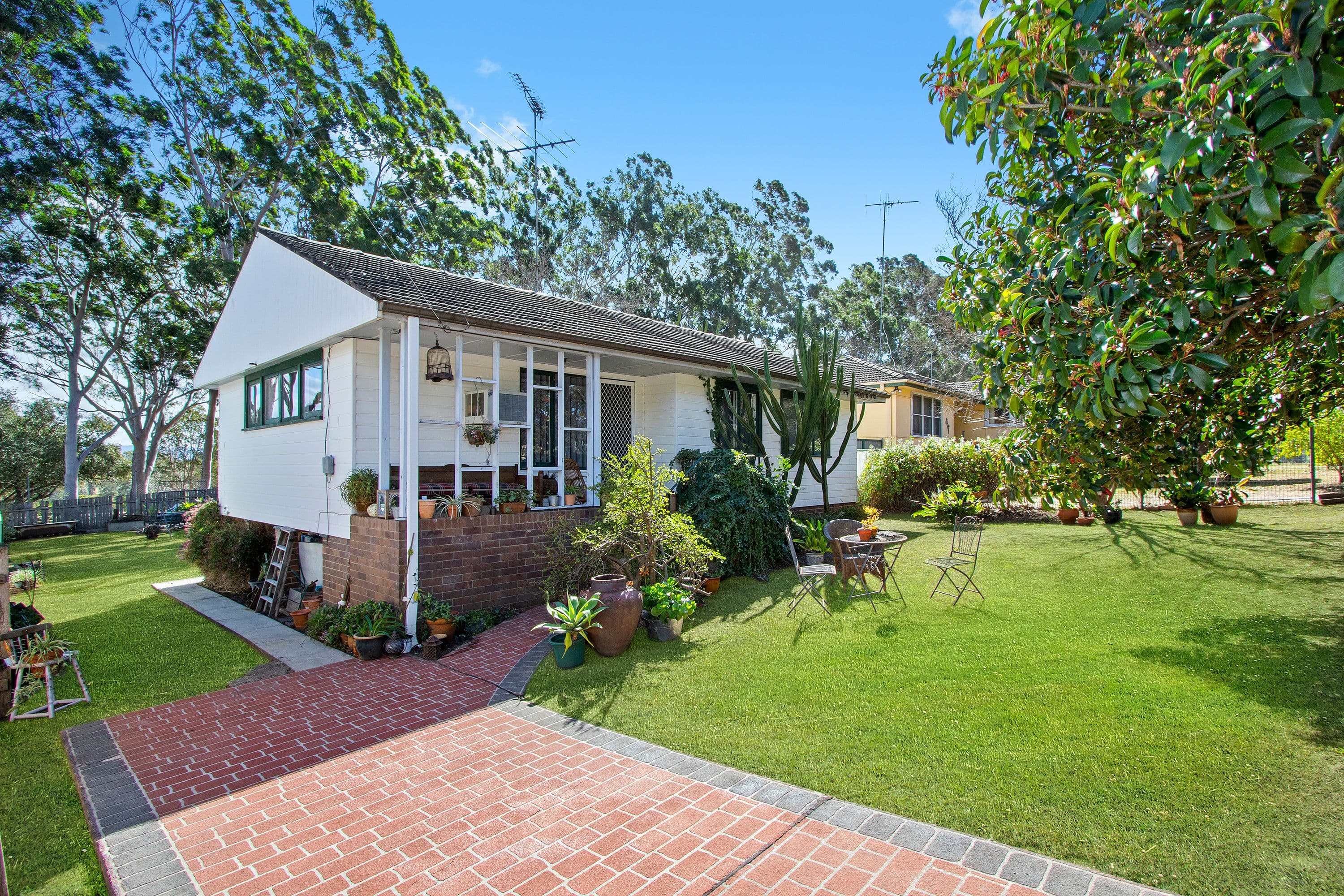 19 Mcquade Avenue, South Windsor - Image 1
